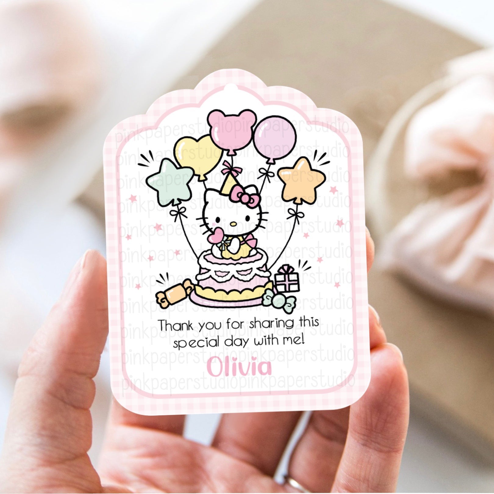 Etiquetas de cumpleaños de Hello Kitty