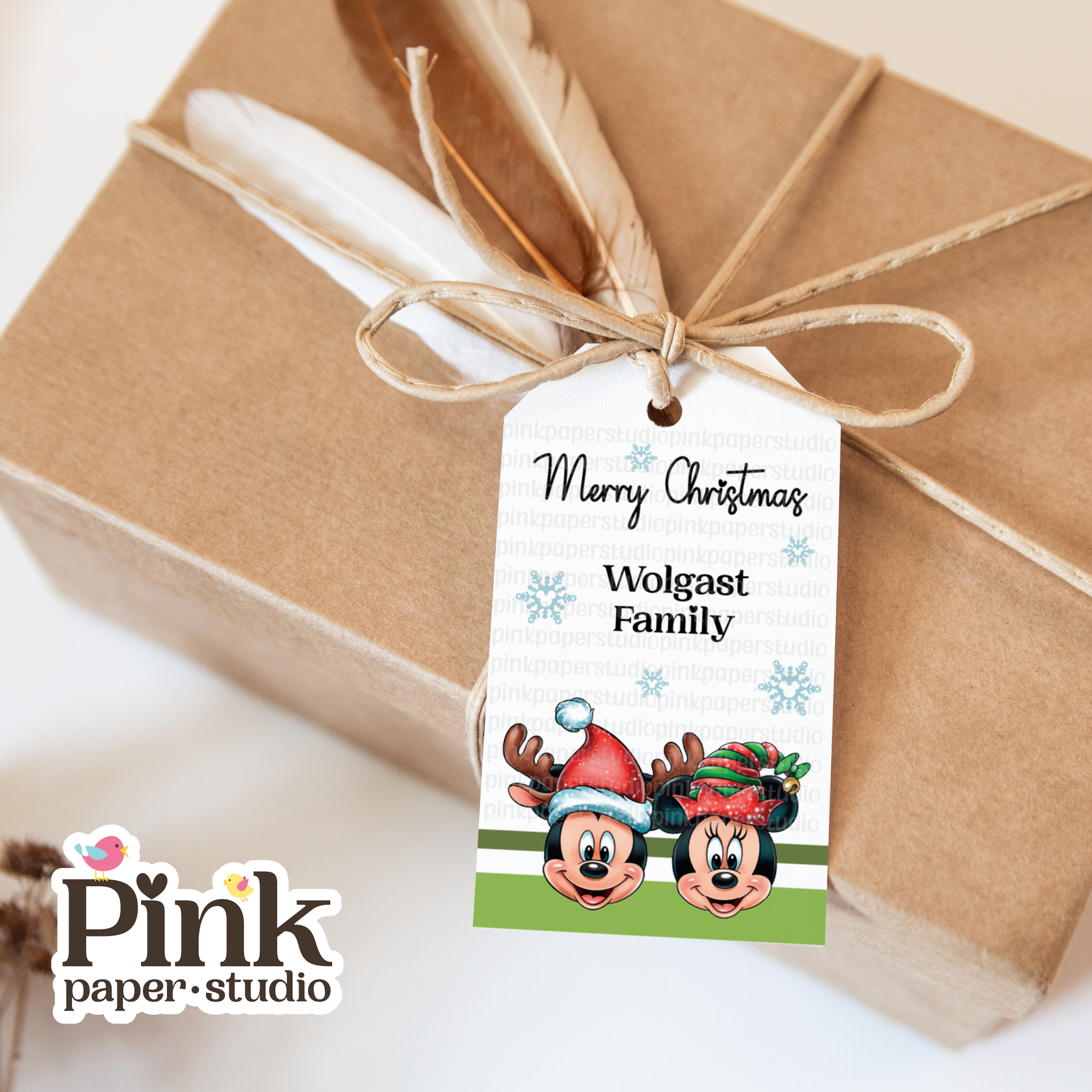 Etiquetas navideñas de Mickey y Minnie